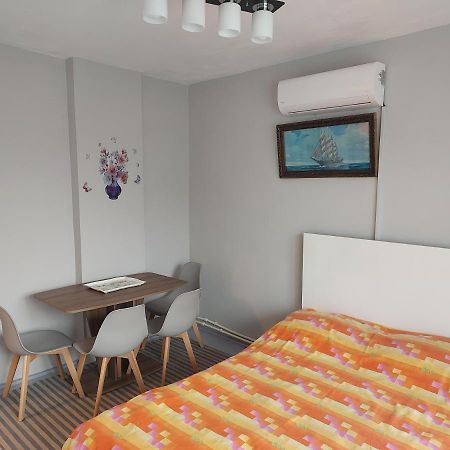 El Mar Apartment เอโฟรีเอซูด ภายนอก รูปภาพ